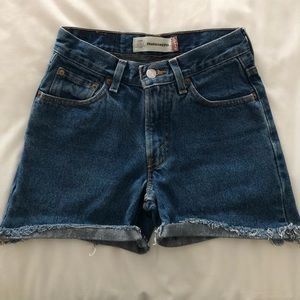 ✨Limited Time Price!🔻Vintage 550 Levi's🔻  Women's High-Rise Shorts